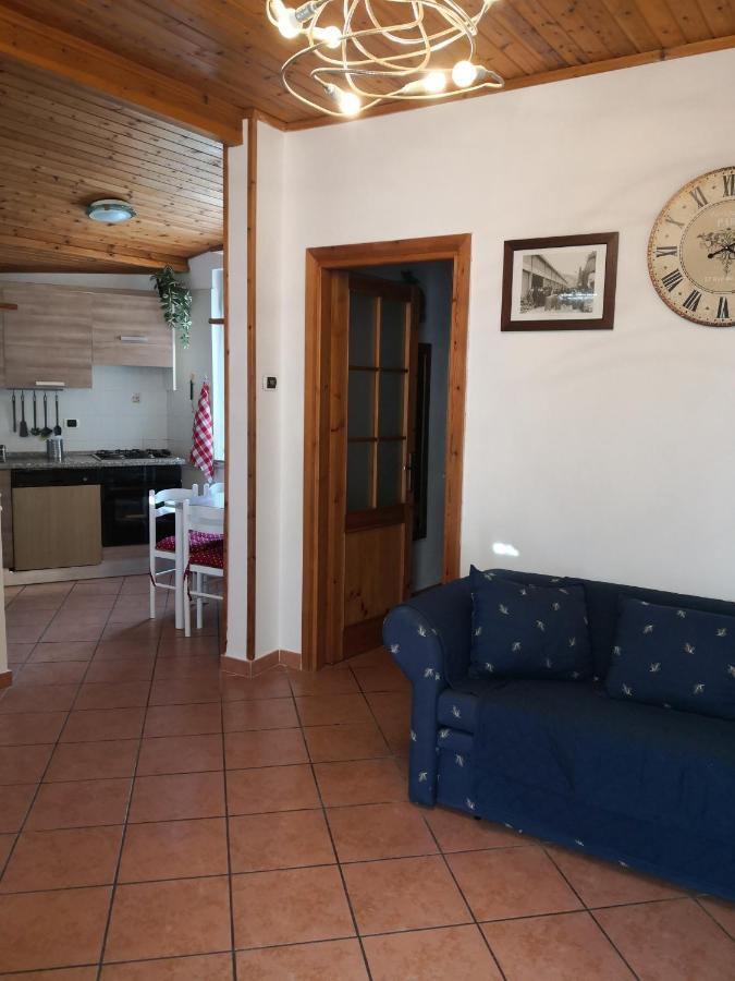 Ferienwohnung A Due Passi Dal Mare Varraze Exterior foto